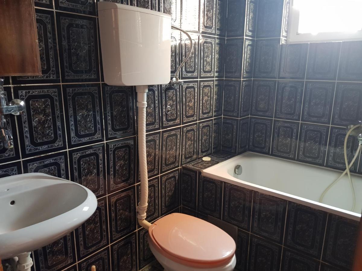 Apartments Drobni Pijesak Petrovac Pokój zdjęcie