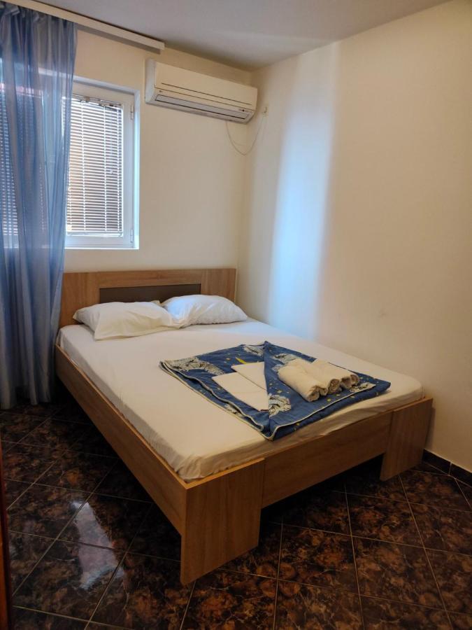 Apartments Drobni Pijesak Petrovac Zewnętrze zdjęcie