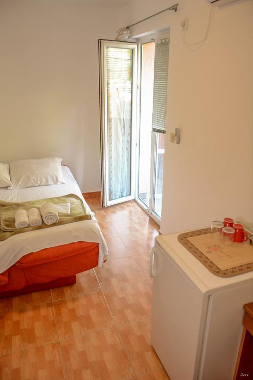 Apartments Drobni Pijesak Petrovac Zewnętrze zdjęcie
